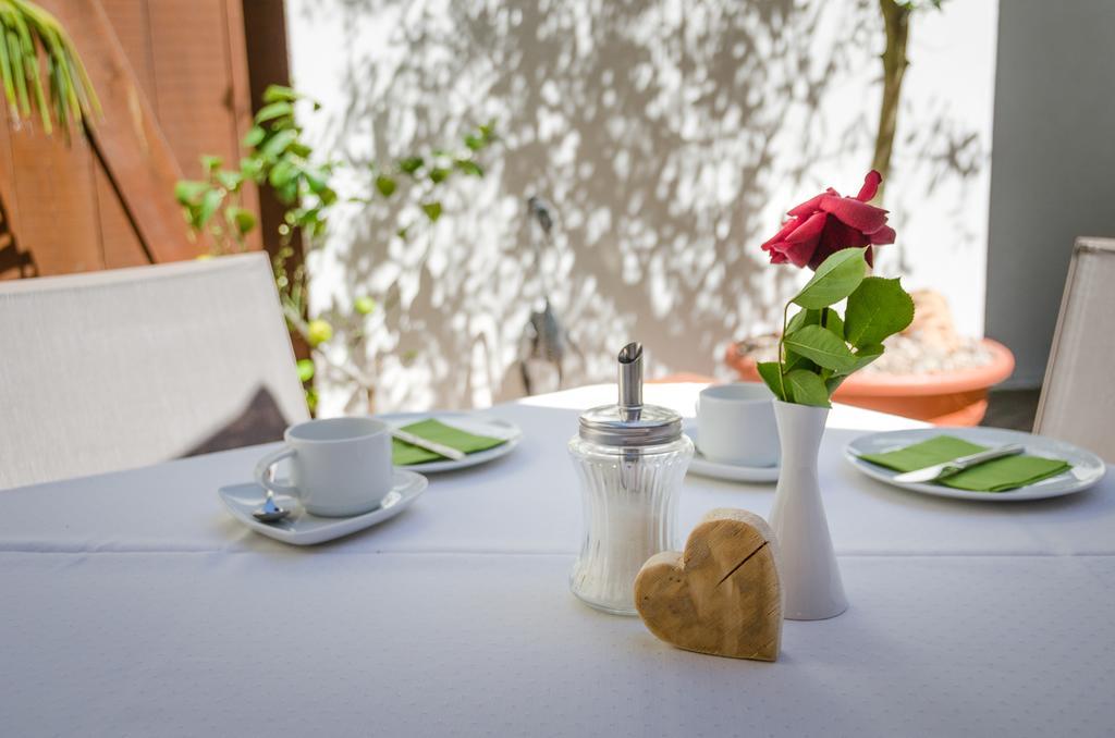 Pension Etschblick B&B Frangarto Exterior photo